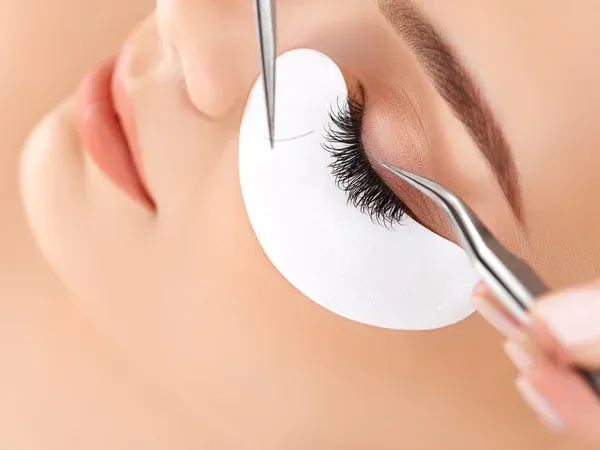 Extensions de cils